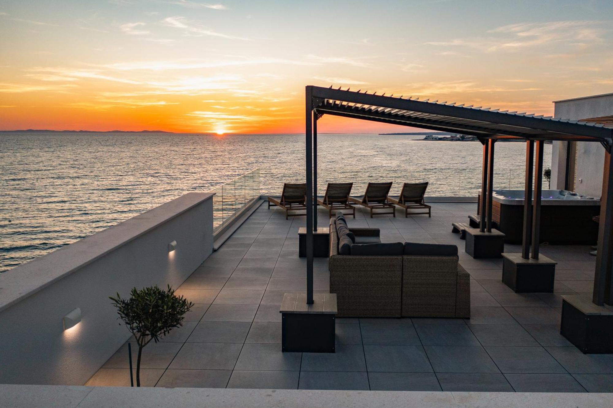 Aqua Blue By Belmont Realty Apartment Privlaka  Luaran gambar