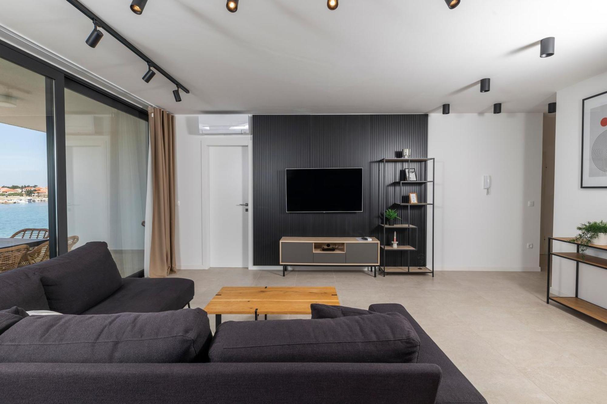 Aqua Blue By Belmont Realty Apartment Privlaka  Luaran gambar