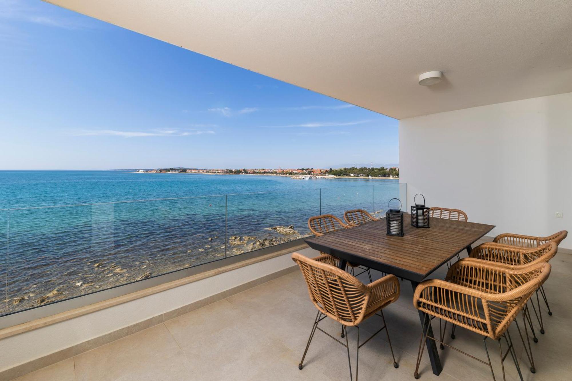 Aqua Blue By Belmont Realty Apartment Privlaka  Luaran gambar