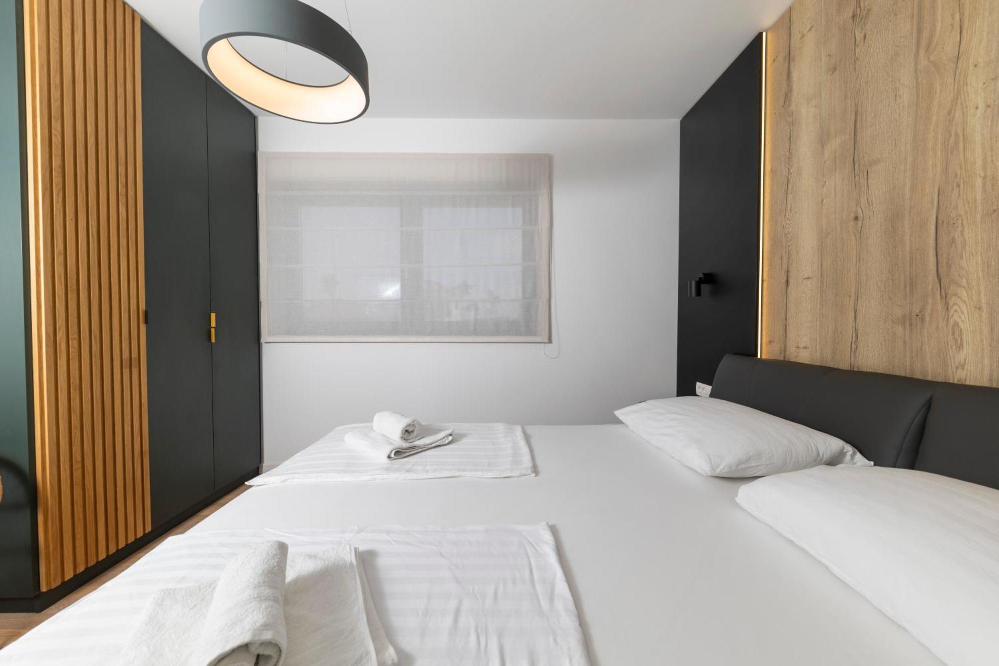 Aqua Blue By Belmont Realty Apartment Privlaka  Luaran gambar