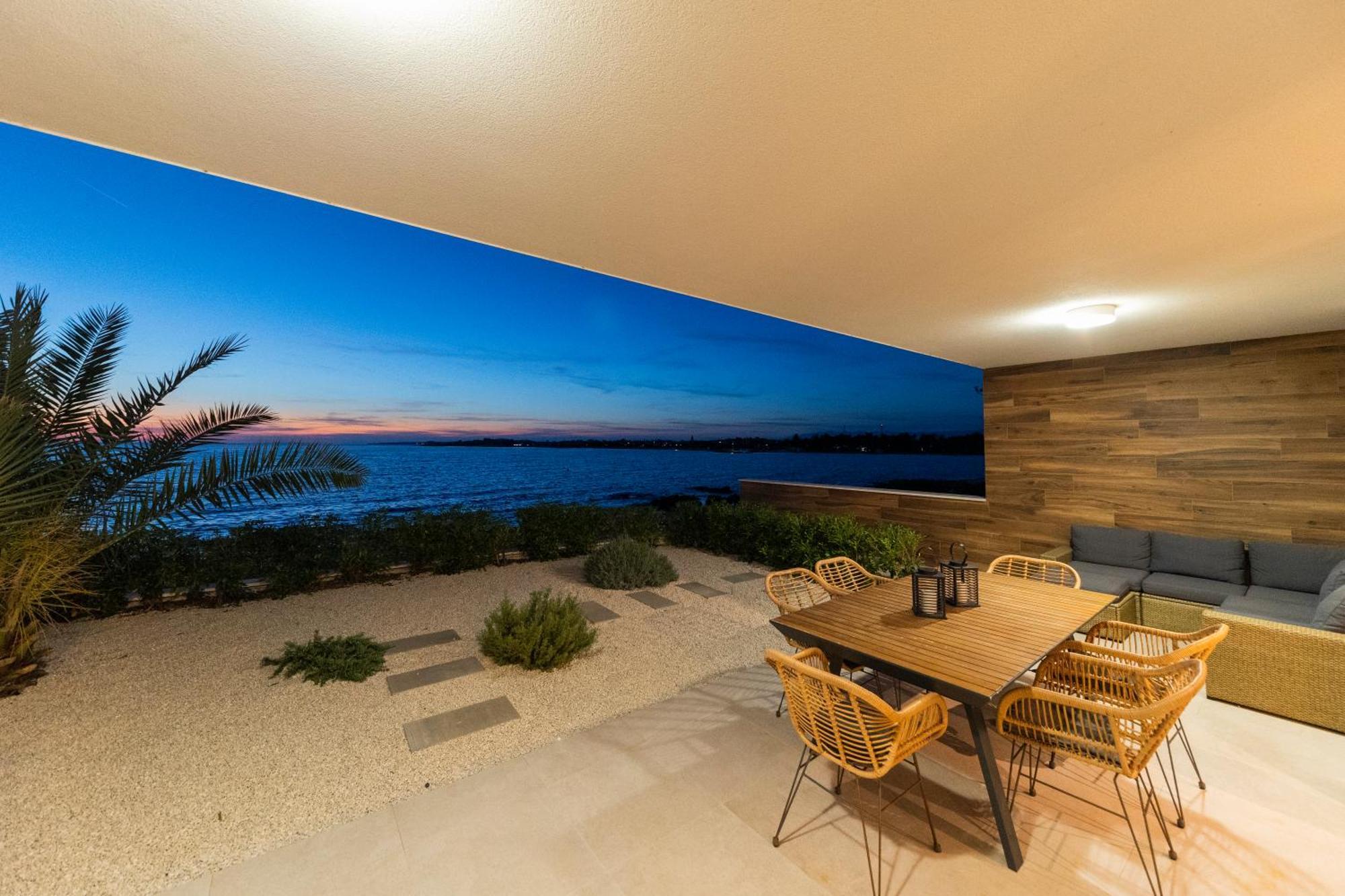 Aqua Blue By Belmont Realty Apartment Privlaka  Luaran gambar